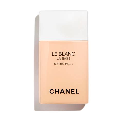 chanel le blanc makeup base spf 40|Chanel le blanc base.